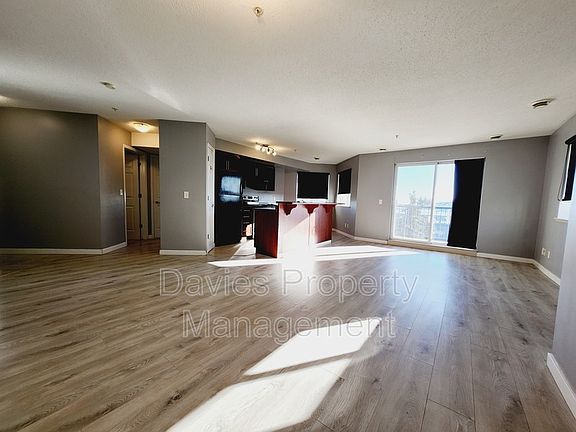5th image of 6925 199th St NW #215
