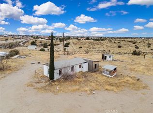 9770 Verbena Rd, Oak Hills, CA 92344