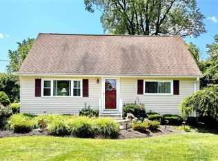 3 Hilltop Rd, New City, NY 10956