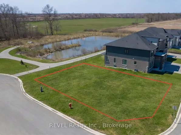 7547 Sherrilee Cres, Niagara Falls, ON L2H 3T4