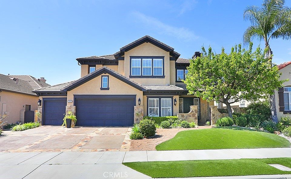 1st image of 1002 N Sonora Cir