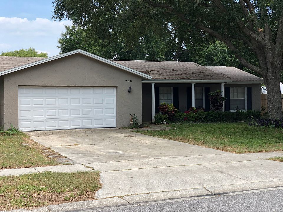 2nd image of 708 Broadway Dr