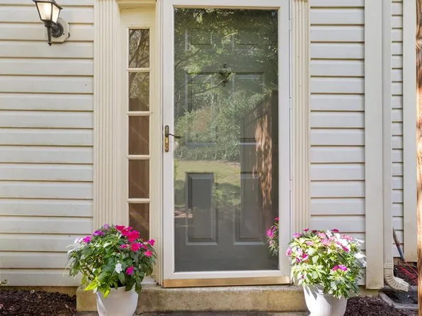 13214 Meander Cove Dr #54, Germantown, MD 20874