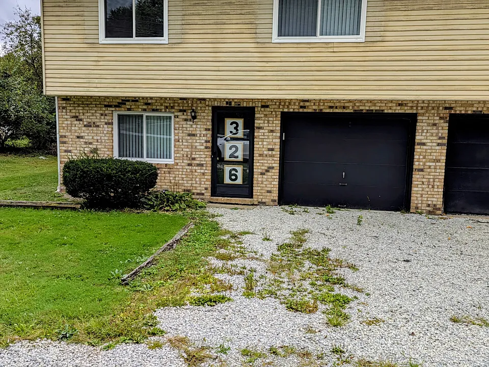 326 E Caston Rd #326