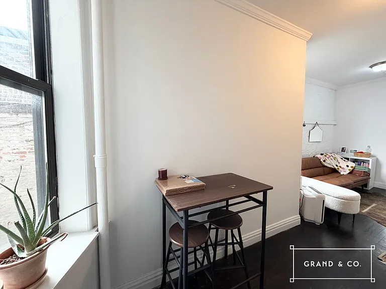 120 Mac Dougal St #20 — Photo 12
