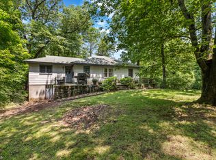 3301 Cabot Ln, Mohegan Lake, NY 10547