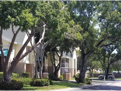 2805 N Course Dr APT 208, Pompano Beach, FL, 33069