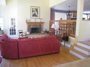 33 Hannah Ln, Newington, NH 03801