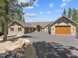 135 Yellow Pine Cir, Reno, NV 89511