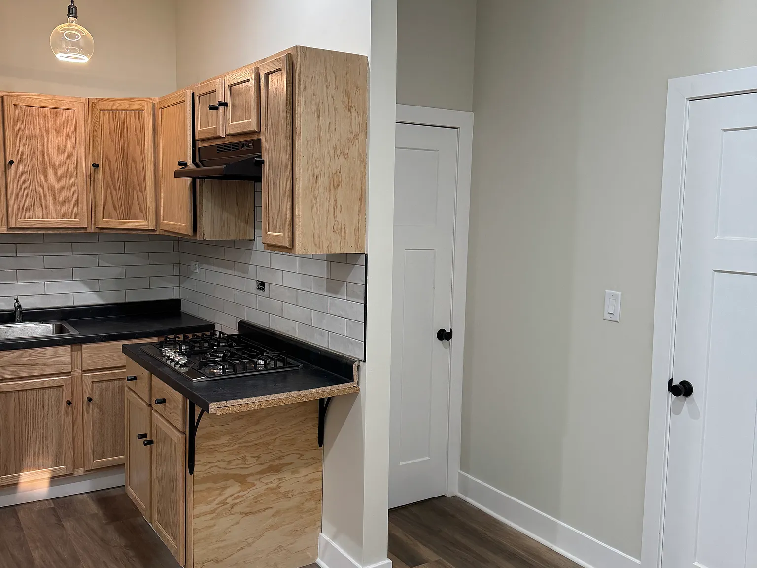 1 bed, 442 sqft, $1,800 — Photo 3