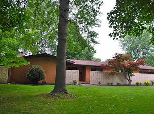 511 Paradise St, Greenville, KY 42345