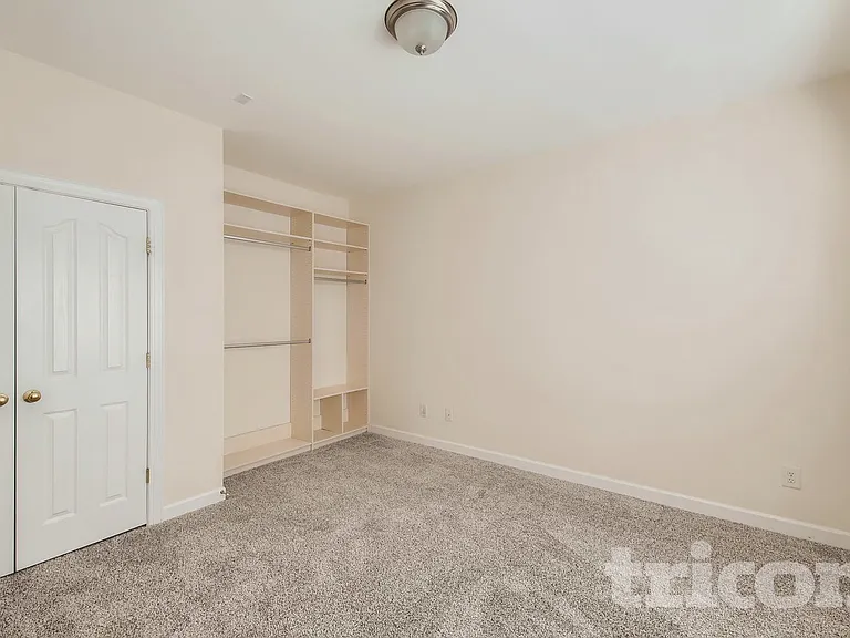 1825 Copperplate Rd — Photo 3