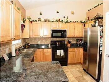 3rd image of 2037 Black Mountain Dr SE