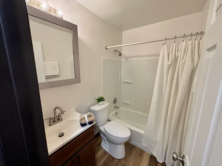2306 Badger Pkwy #8 — Photo 8