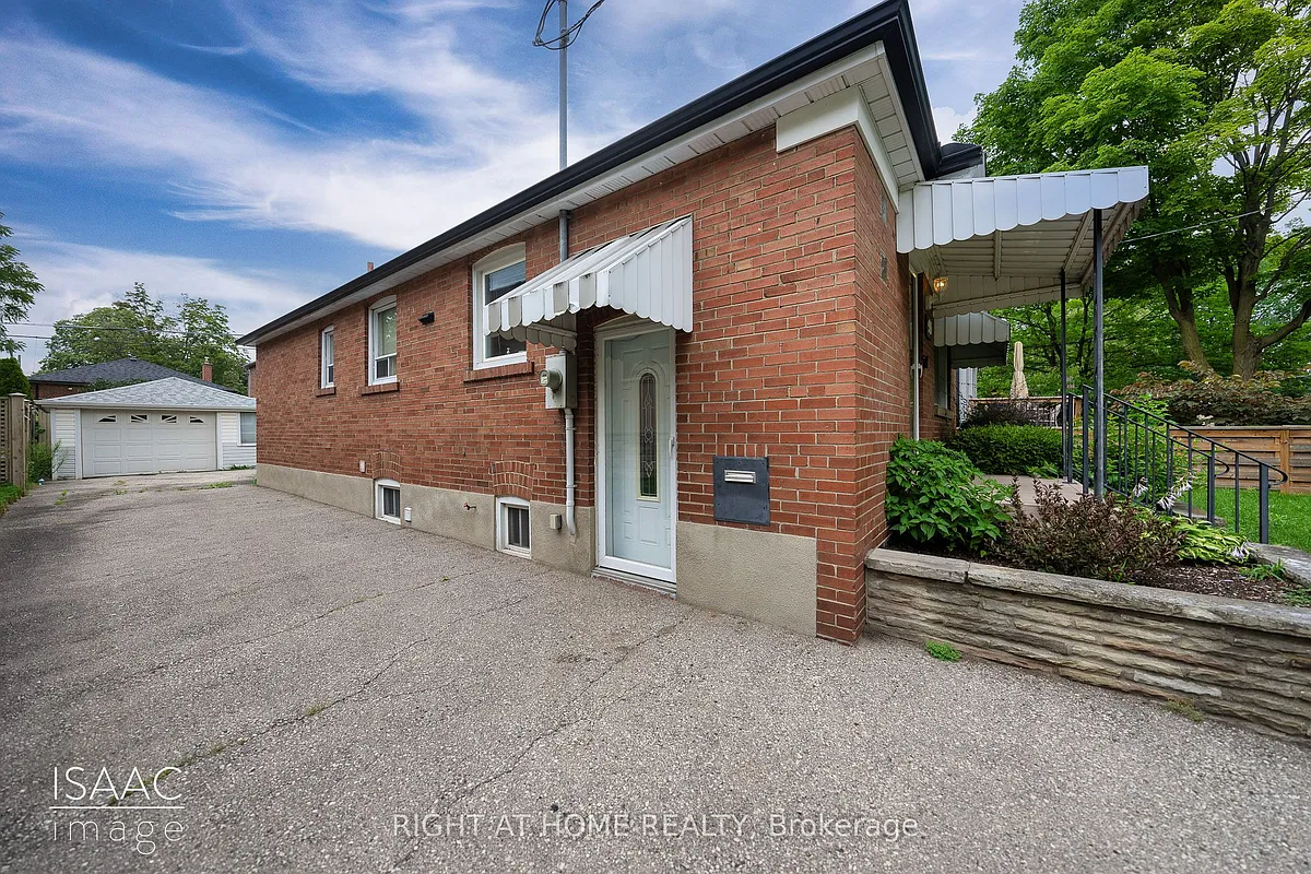 Building Photo - 98 Yorkview Dr
