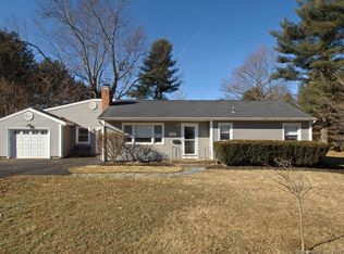 34 Gilbert Ave, Rocky Hill, CT 06067