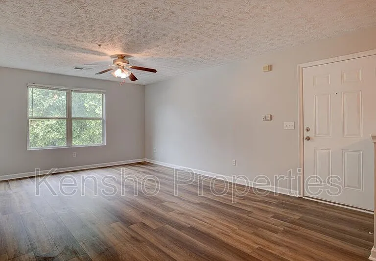 5302 Fairington Club Dr — Photo 6