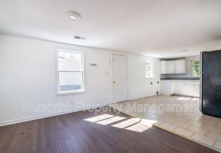 119 Wheeler Dr — Photo 17