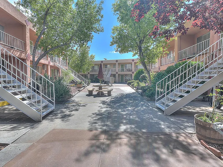 Escape to the Courtyard