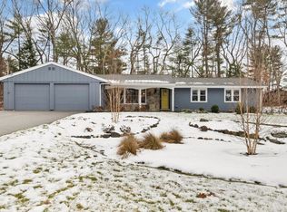14 Gallup Dr, Chelmsford, MA 01824