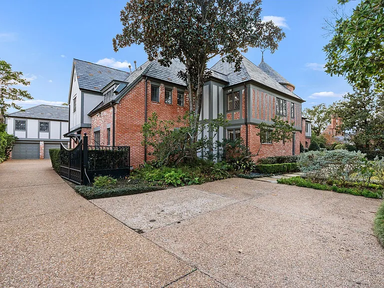 3325 Inwood Dr — Photo 42
