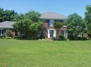 3880 Wyse Sq, Lexington, KY 40510