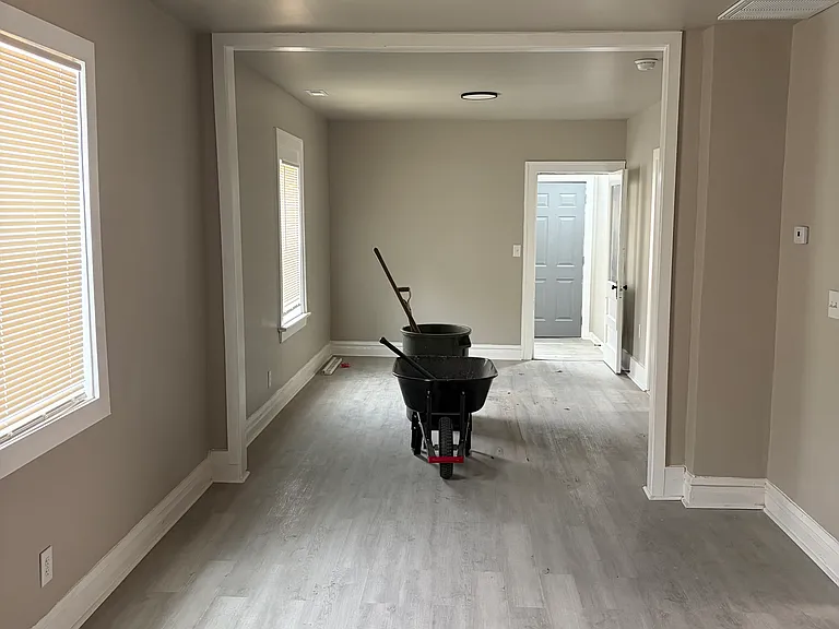 1451 W 17th Ave #1 — Photo 7