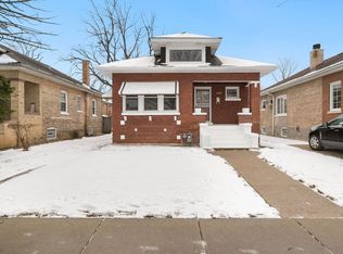 1018 S 10th Ave, Maywood, IL