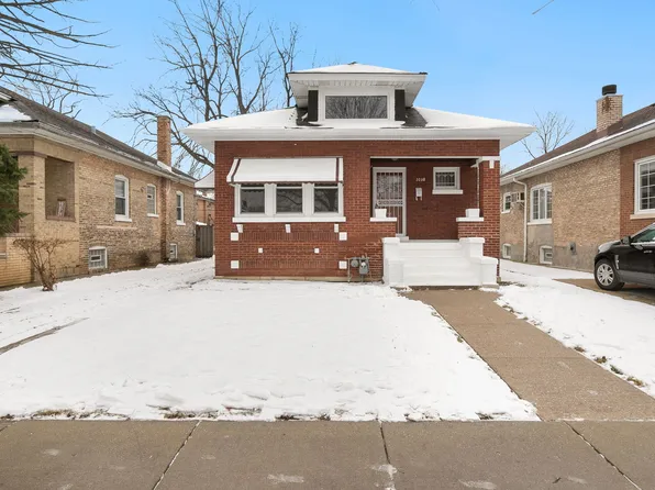 1018 S 10th Ave, Maywood, IL 60153