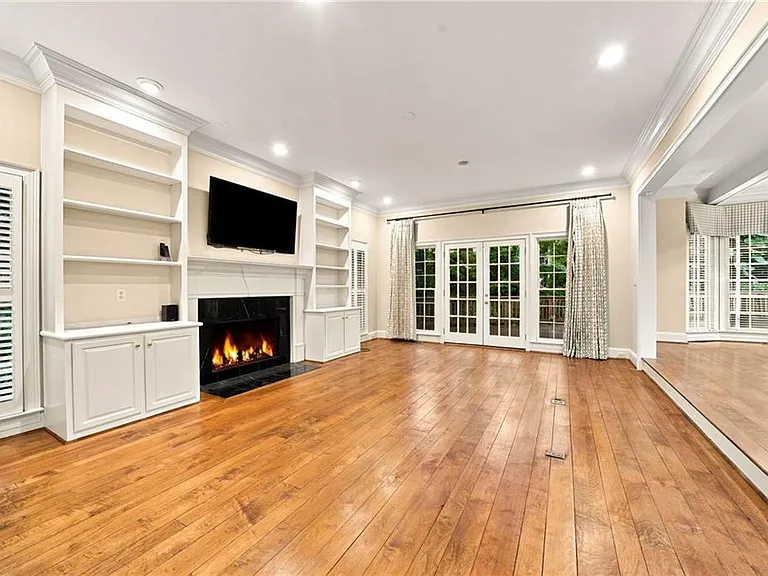 18 Dean Overlook NW — Photo 6