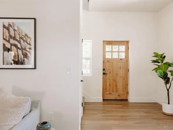2050 S Sherman Street, Denver, CO 80210