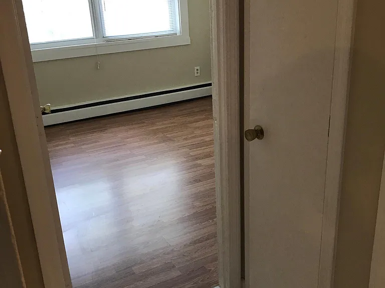 36 Burlington Ave #22 — Photo 4