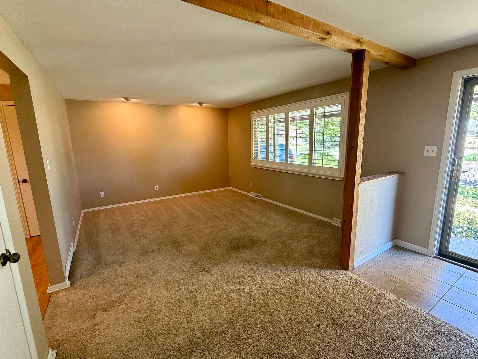5 bed, 2100 sqft, $3,200 — Photo 4