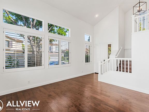 5th image of 2854 Vicenzo Dr