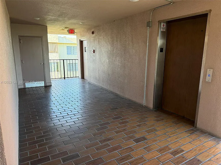 605 NW 72nd Ave #509 — Photo 26