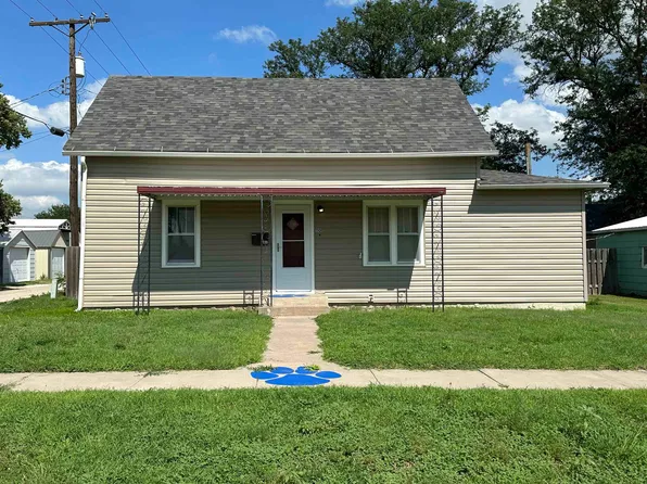 110 N Pine St, Stockton, KS 67669