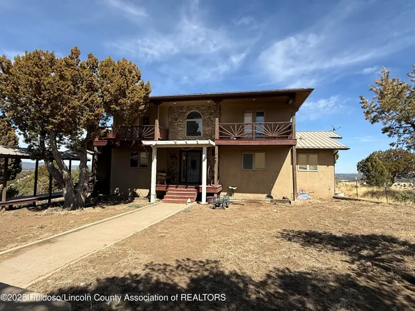 237 Pfingsten Rd, Nogal, NM 88341