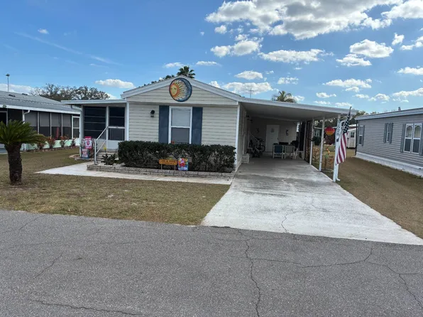 37528 Tradewind Dr, Zephyrhills, FL 33541