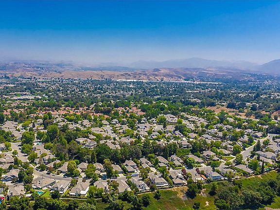 5th image of 26444 Emerald Dove Dr