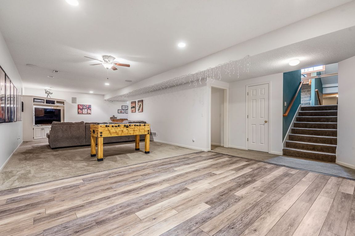 next background image