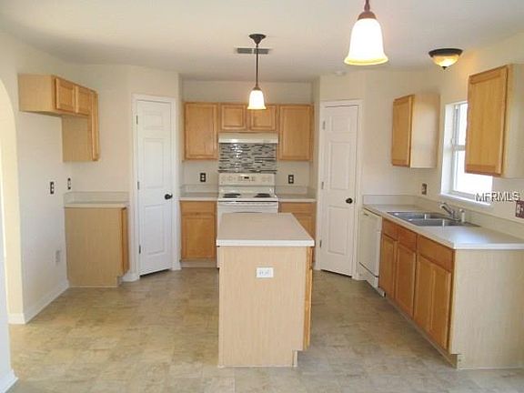 4th image of 12722 Kings Lake Dr