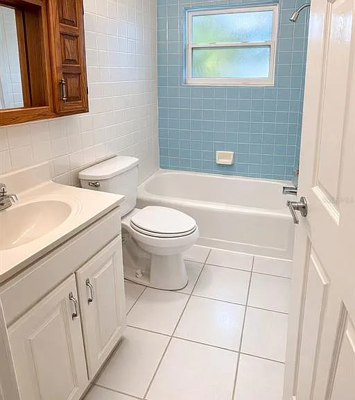 3975 Porpoise Dr SE — Photo 8