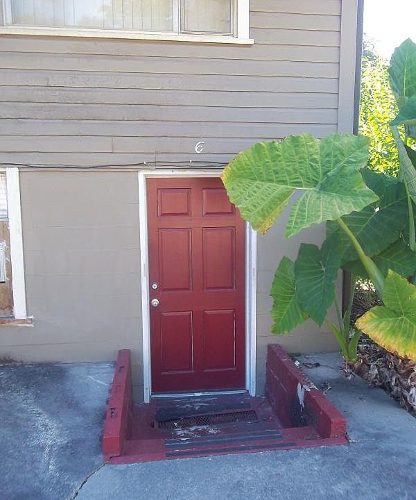 1st image of 519 E Charles St APT 6