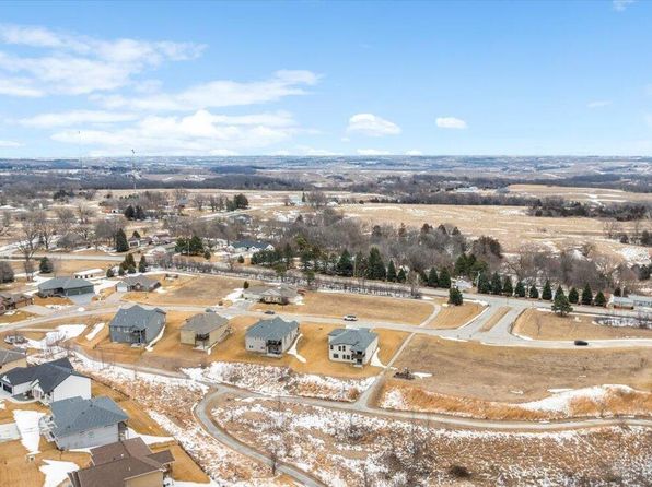 22041 Elderberry Rd, Glenwood, IA 51534