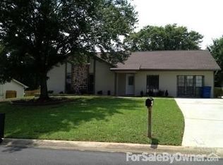 132 Bluegrass Dr, Alabaster, AL 35007