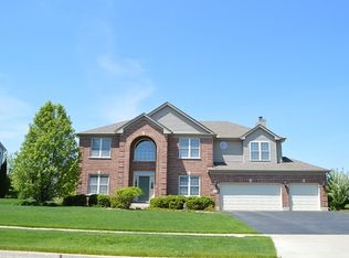 3640 White Deer Dr, Algonquin, IL 60102