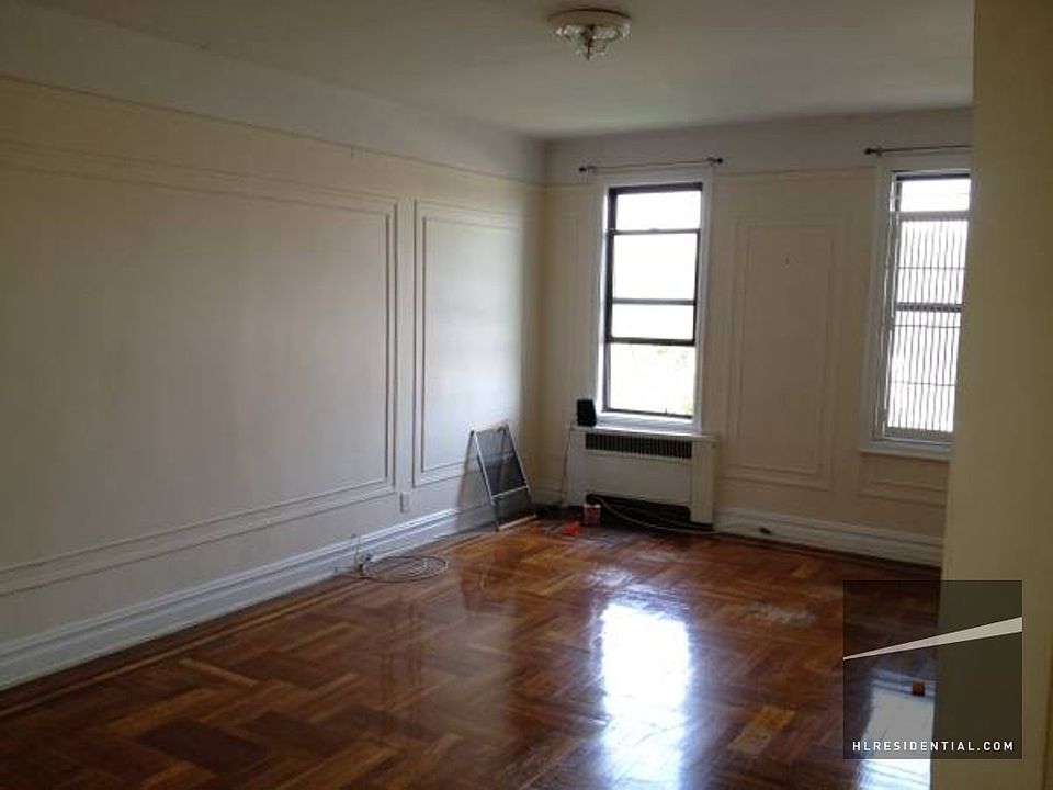 1st image of 2710 Newtown Ave