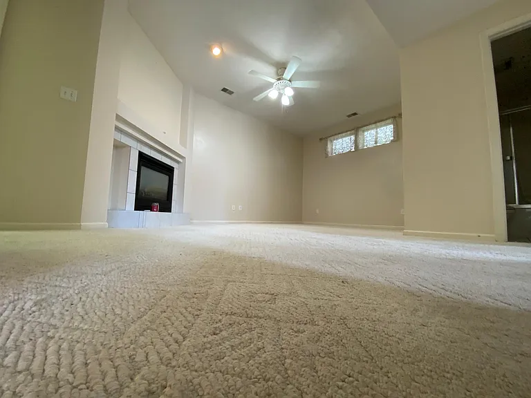 123 Cobblestone Cir — Photo 19