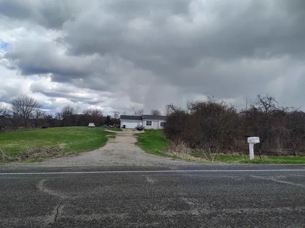12254 Fruit Ridge Ave, Kent City, MI 49330