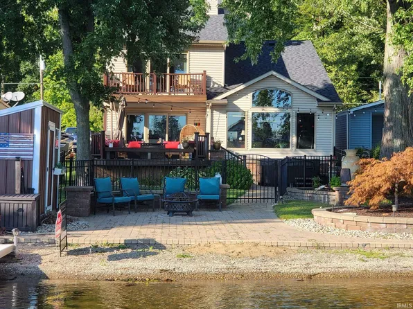 2624 E Stalf Rd, Columbia City, IN 46725